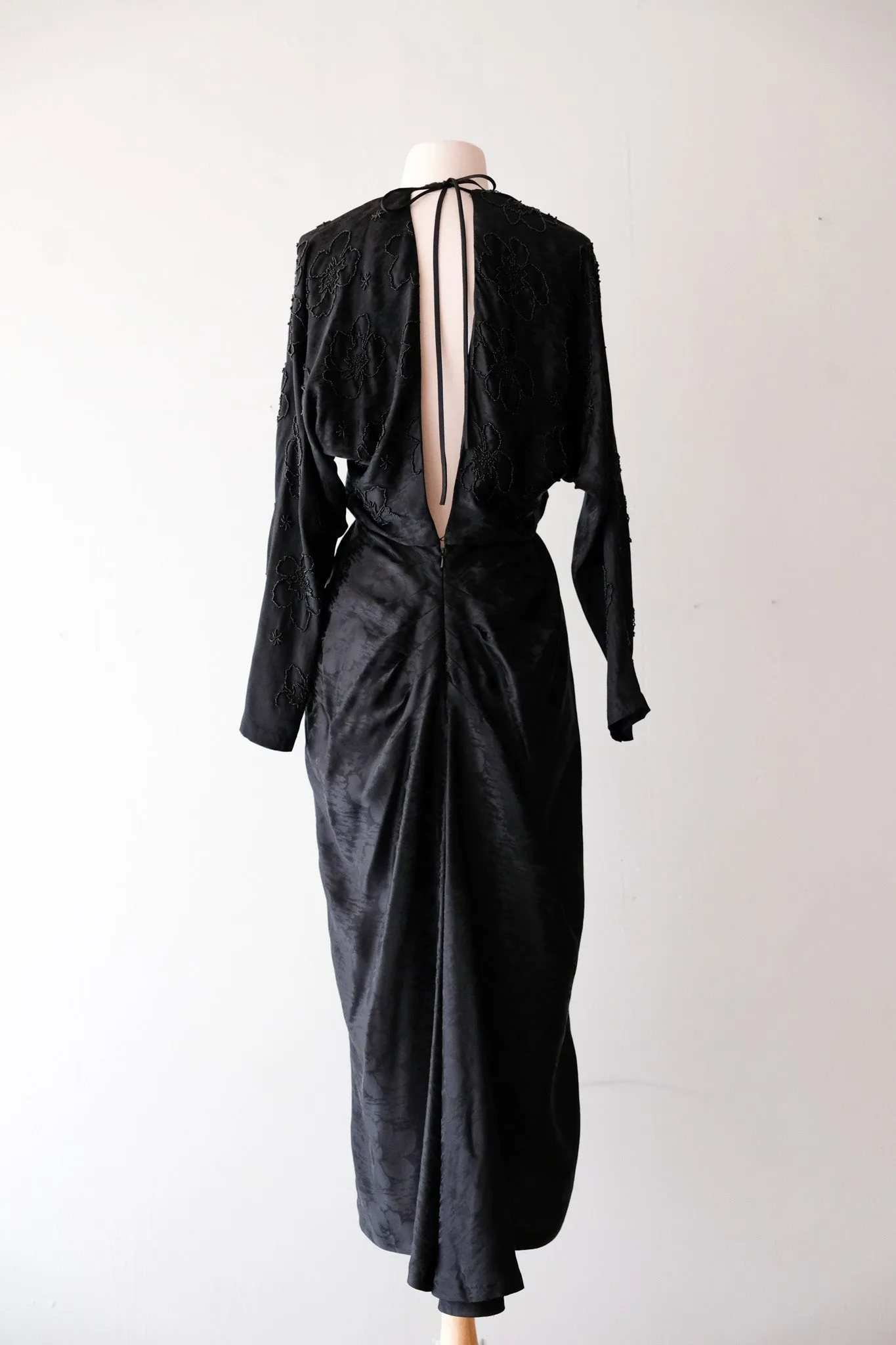 1980's Exquisite Black Cocktail Dress with Peek-a-Boo Back / Sz M