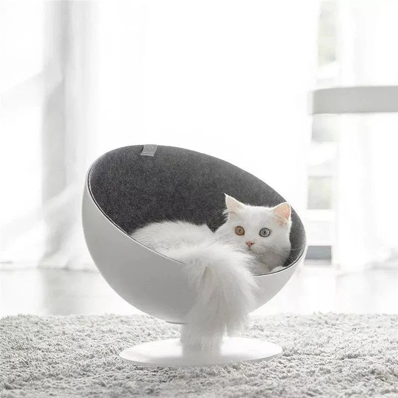 360-degree Rotating Cat Bed - Cozy Cat Spin Bed