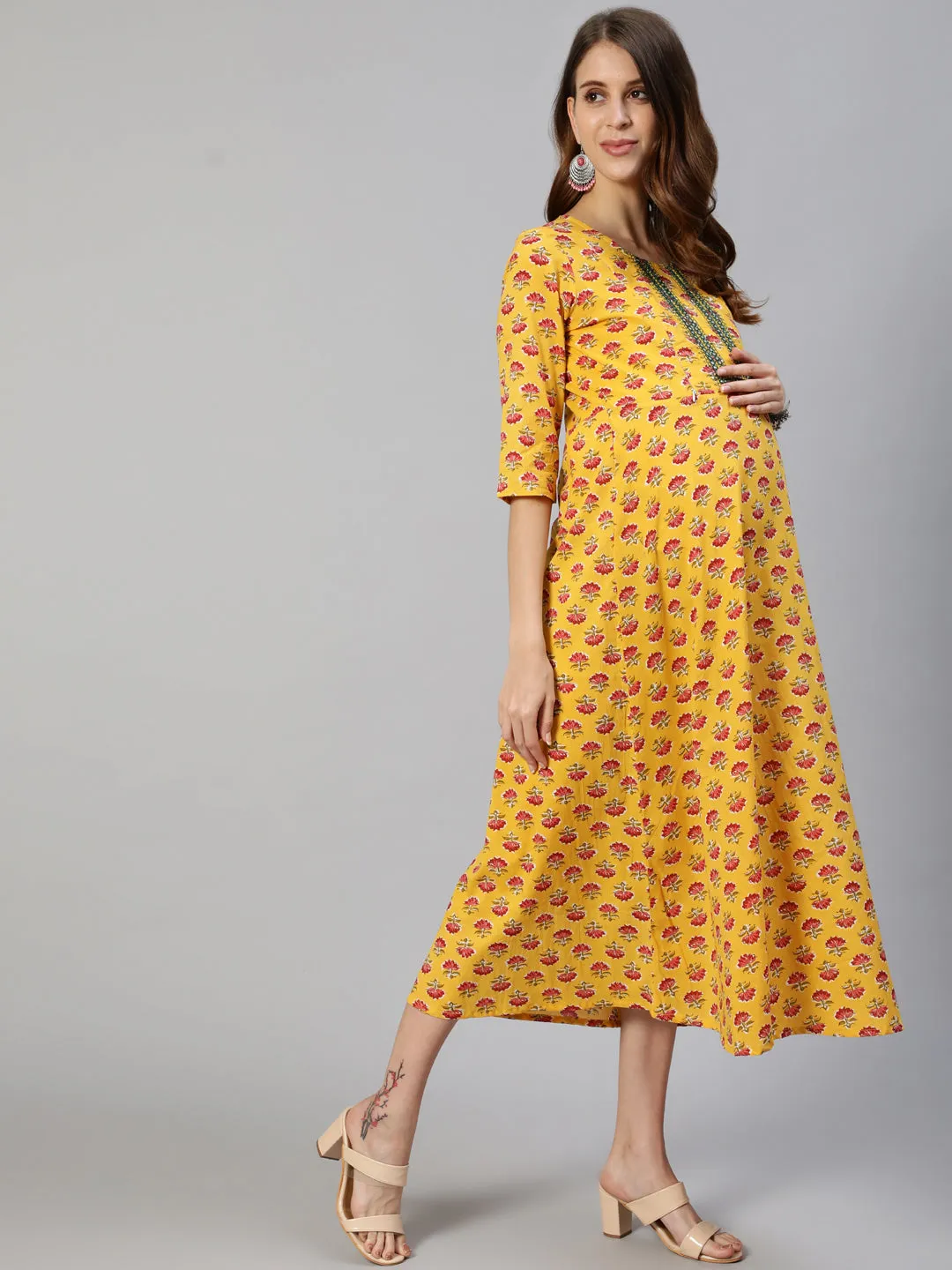 Anubhutee Yellow Floral Printed Maternity A-Line Midi Dress