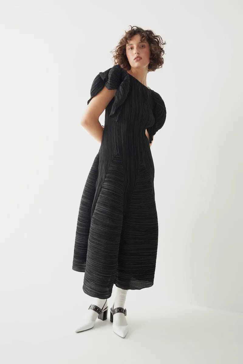 BLACK X-LINE PLEATED MIDI DRESS