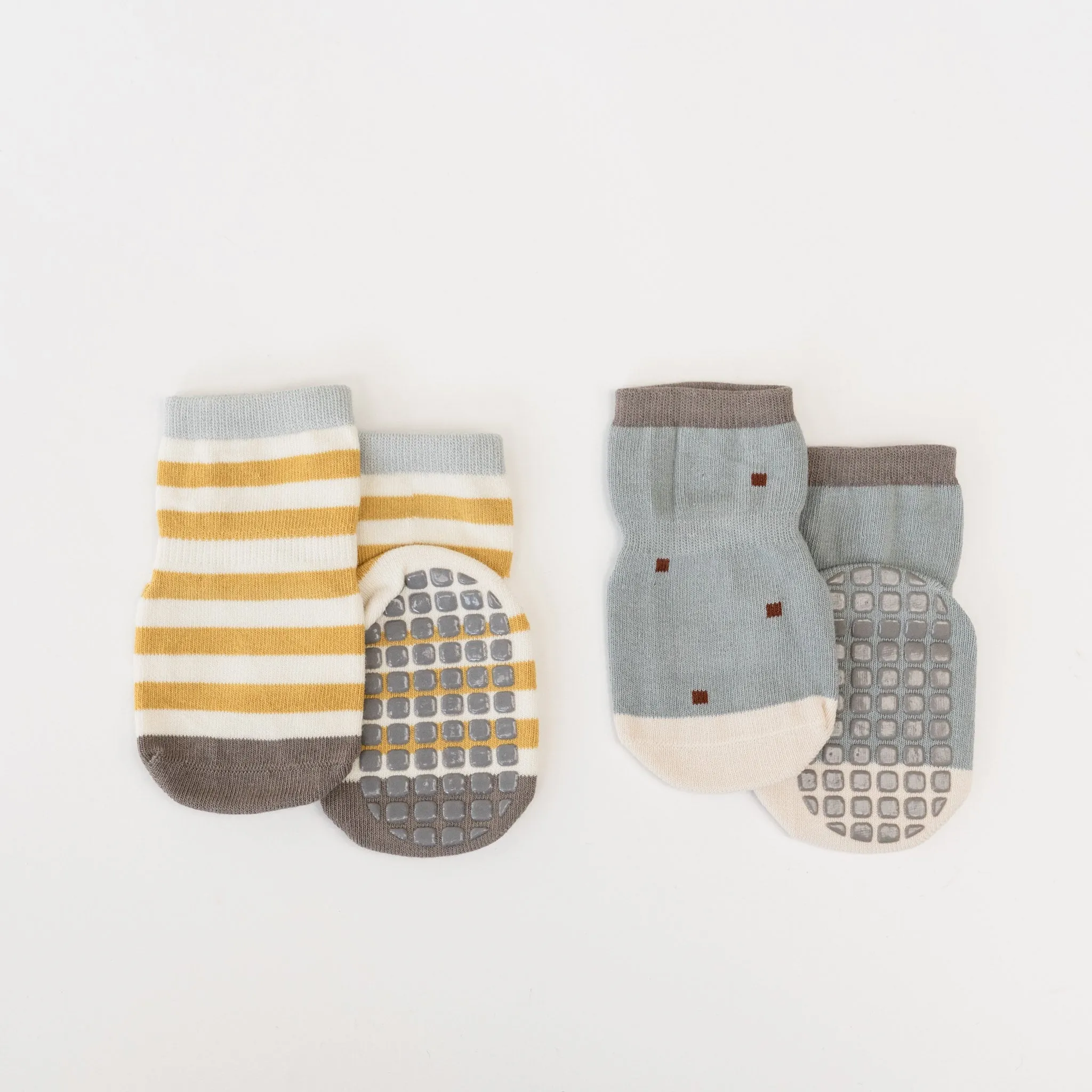 Cozy Non-Slip Socks (2 pack) - Stripe / Dots