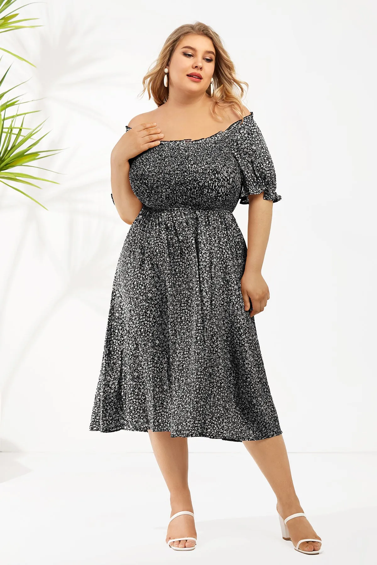 Disty Floral Square Neck Puff Sleeves Midi Dress