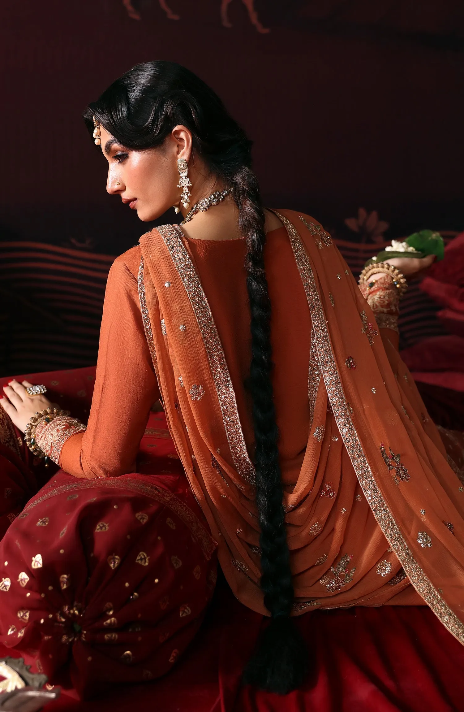 Emaan Adeel Devdas Exquisite Luxury Formals – LEELA