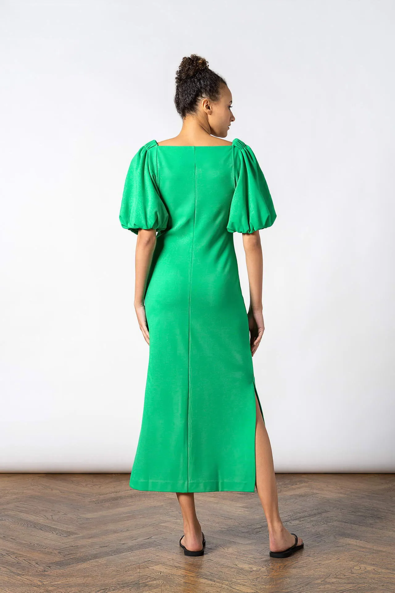 Emahoy Midi Dress Grass