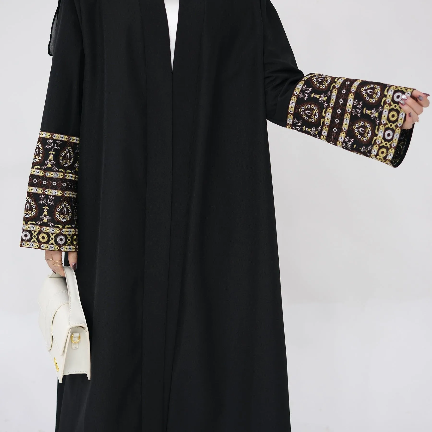 Exquisite Embroidery Set Open Abaya (MOA039)