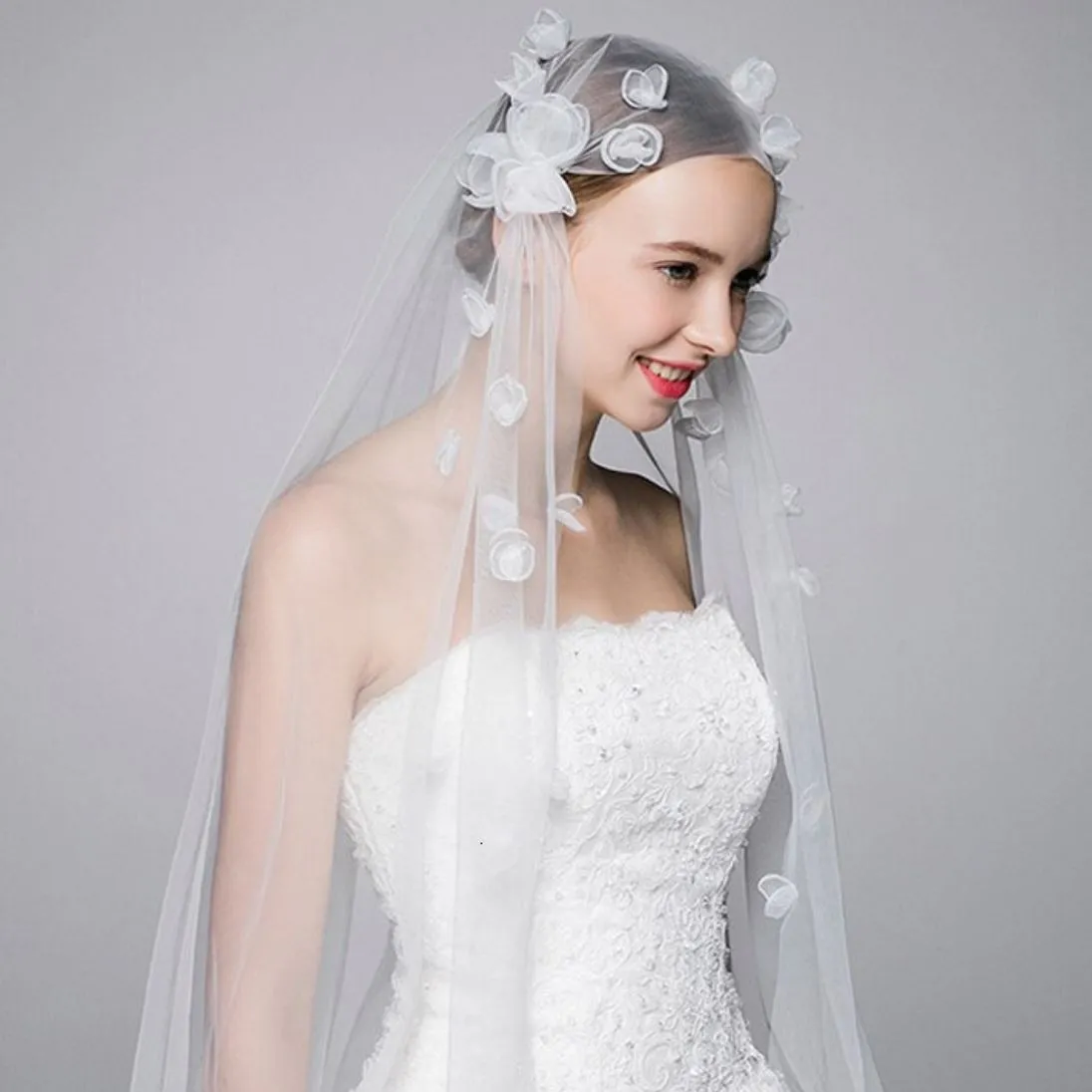 Exquisite Petals Long Bridal Veil