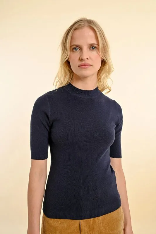 Fitted Short Sleeve Sweater