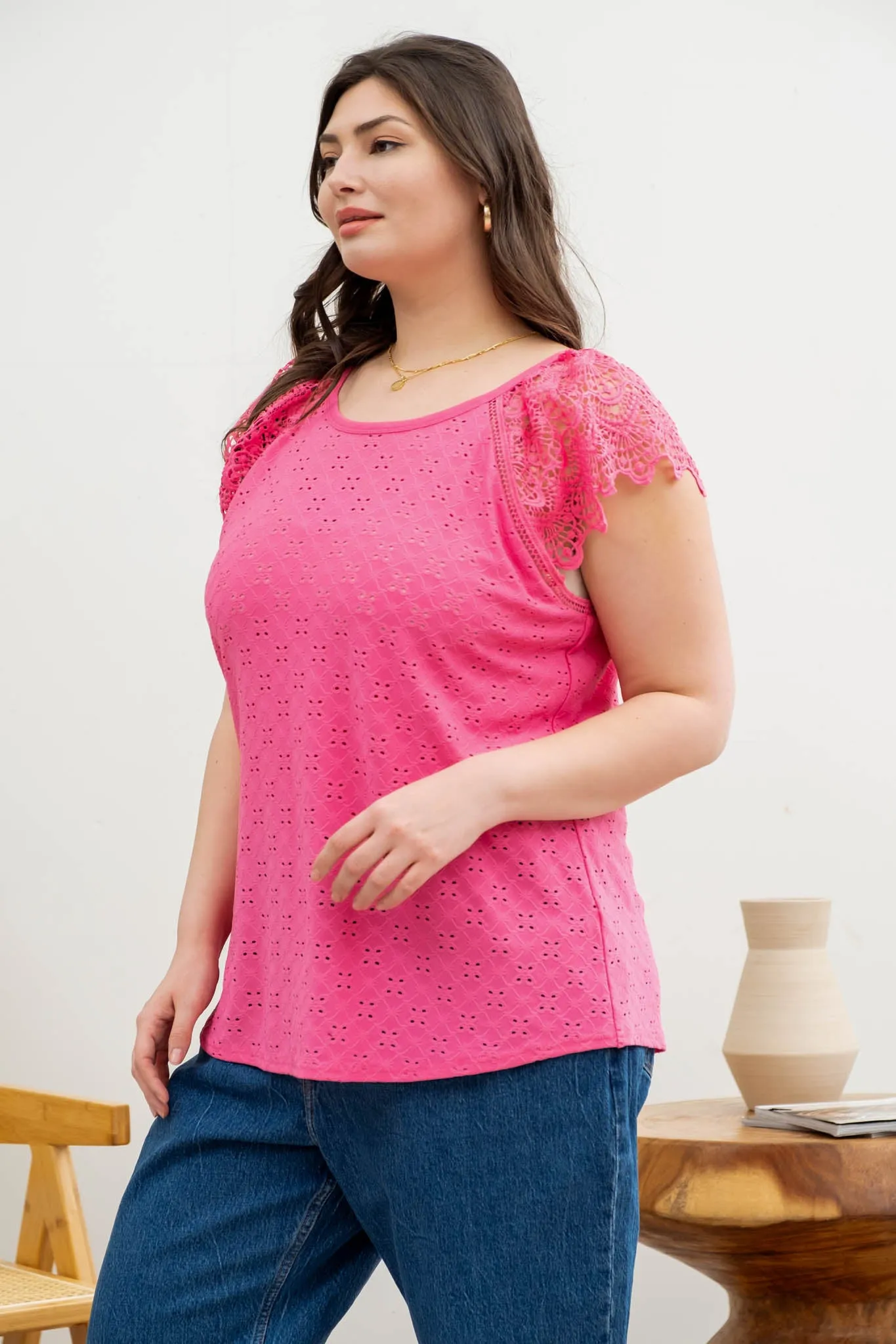 PLUS EYELET EMBROIDERY KNIT TOP