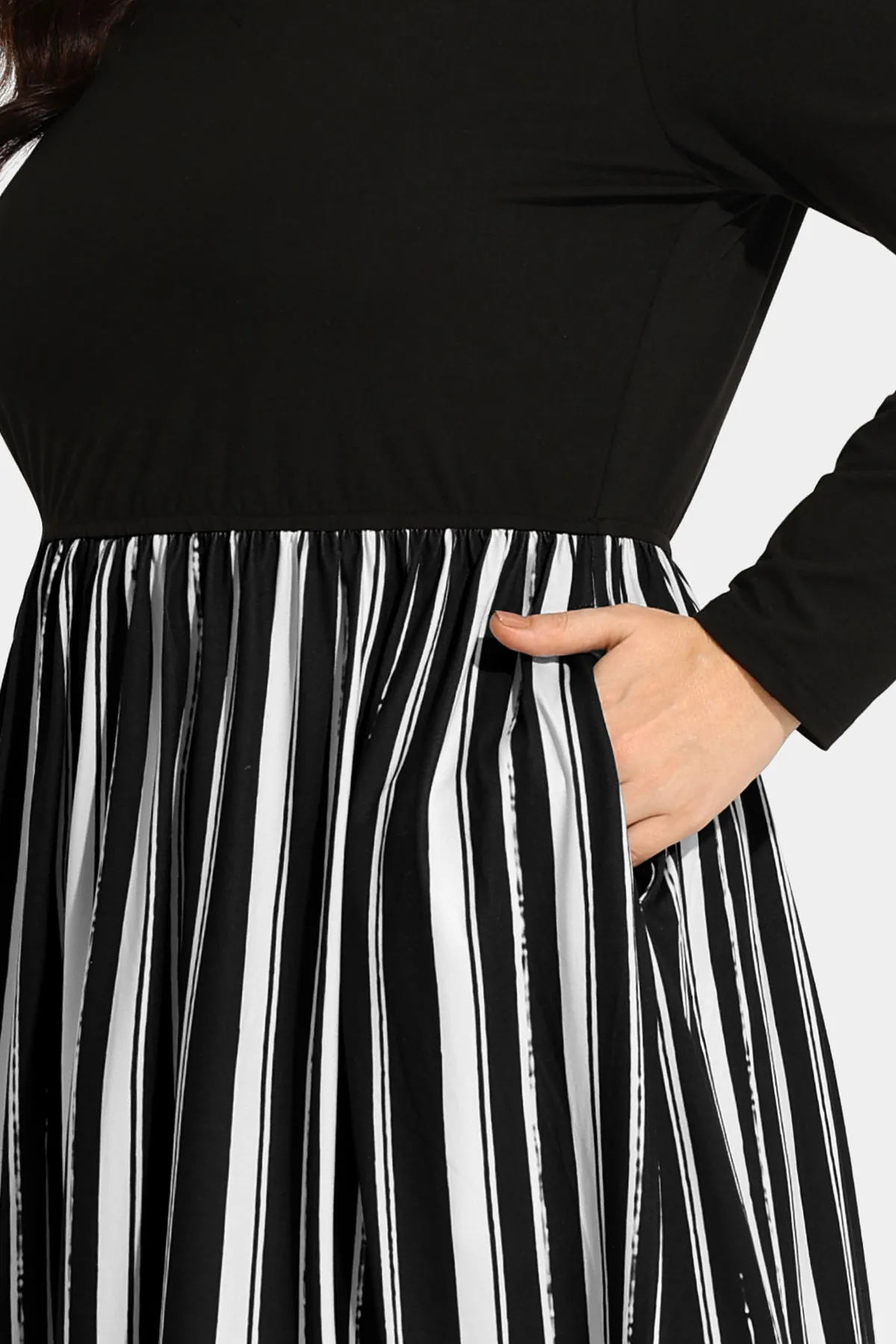 Pocket Striped Contrast V Neck Midi Dress