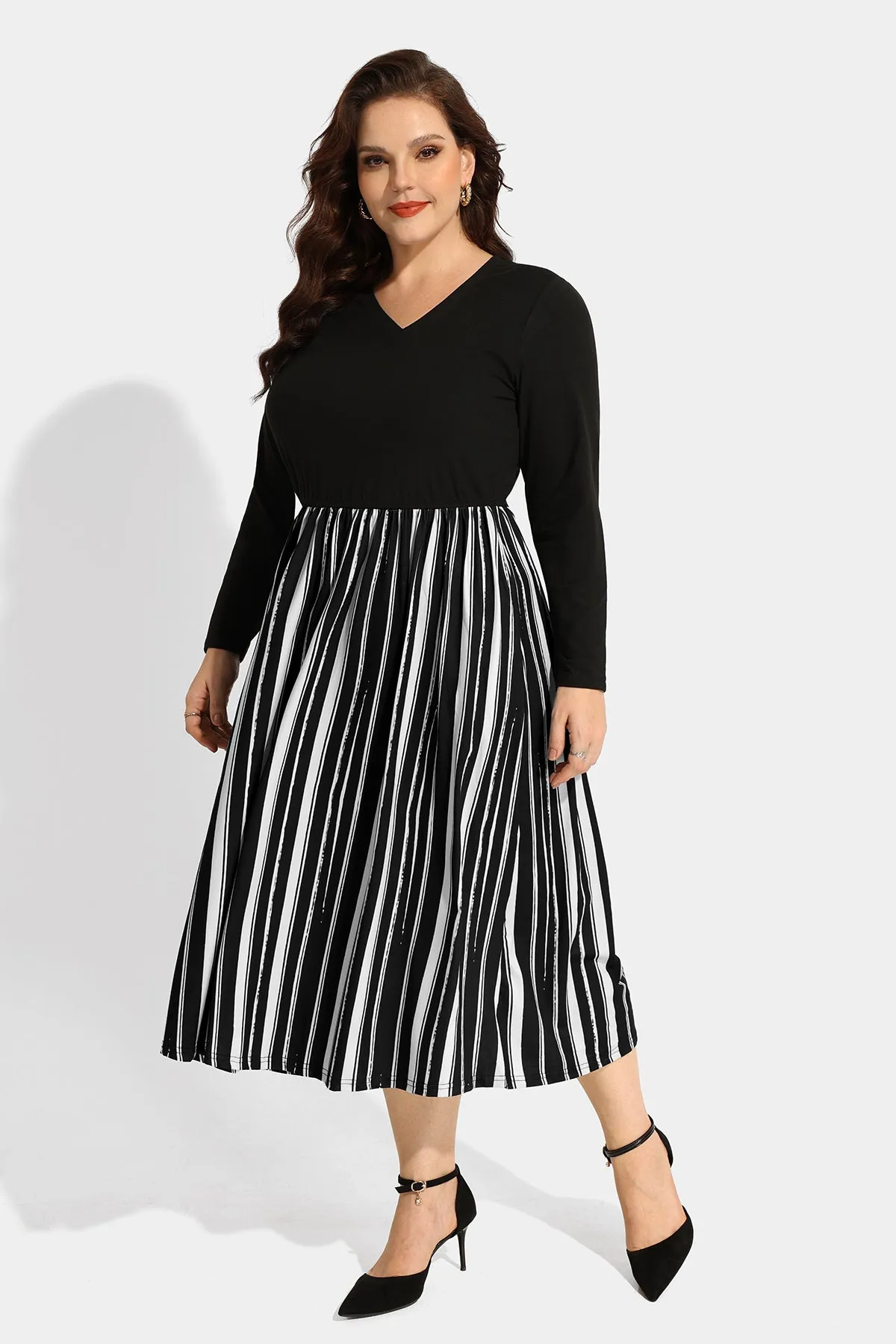 Pocket Striped Contrast V Neck Midi Dress