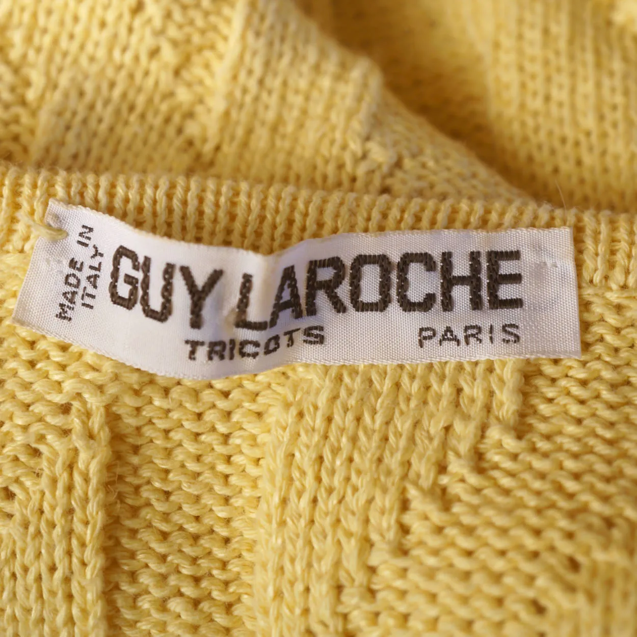 Vintage 1980s Guy Laroche Sweater Yellow Cotton Flax Size Small 36