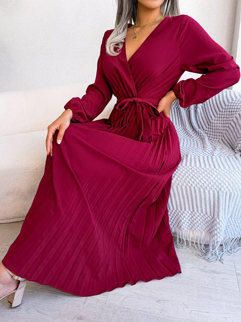 Women Elegant V Neck Long Sleeve Pleated Maxi Dress - WD8145