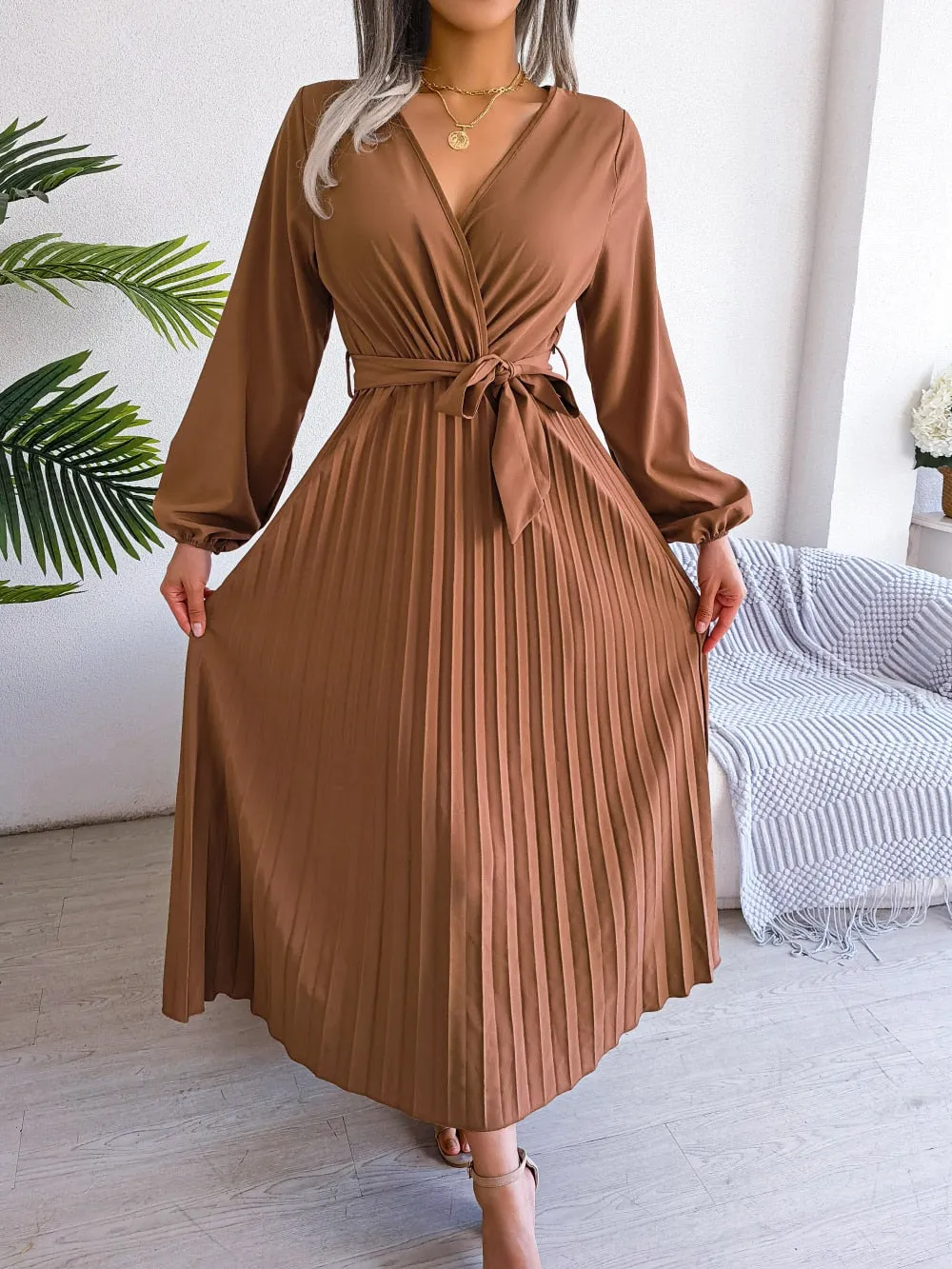 Women Elegant V Neck Long Sleeve Pleated Maxi Dress - WD8145