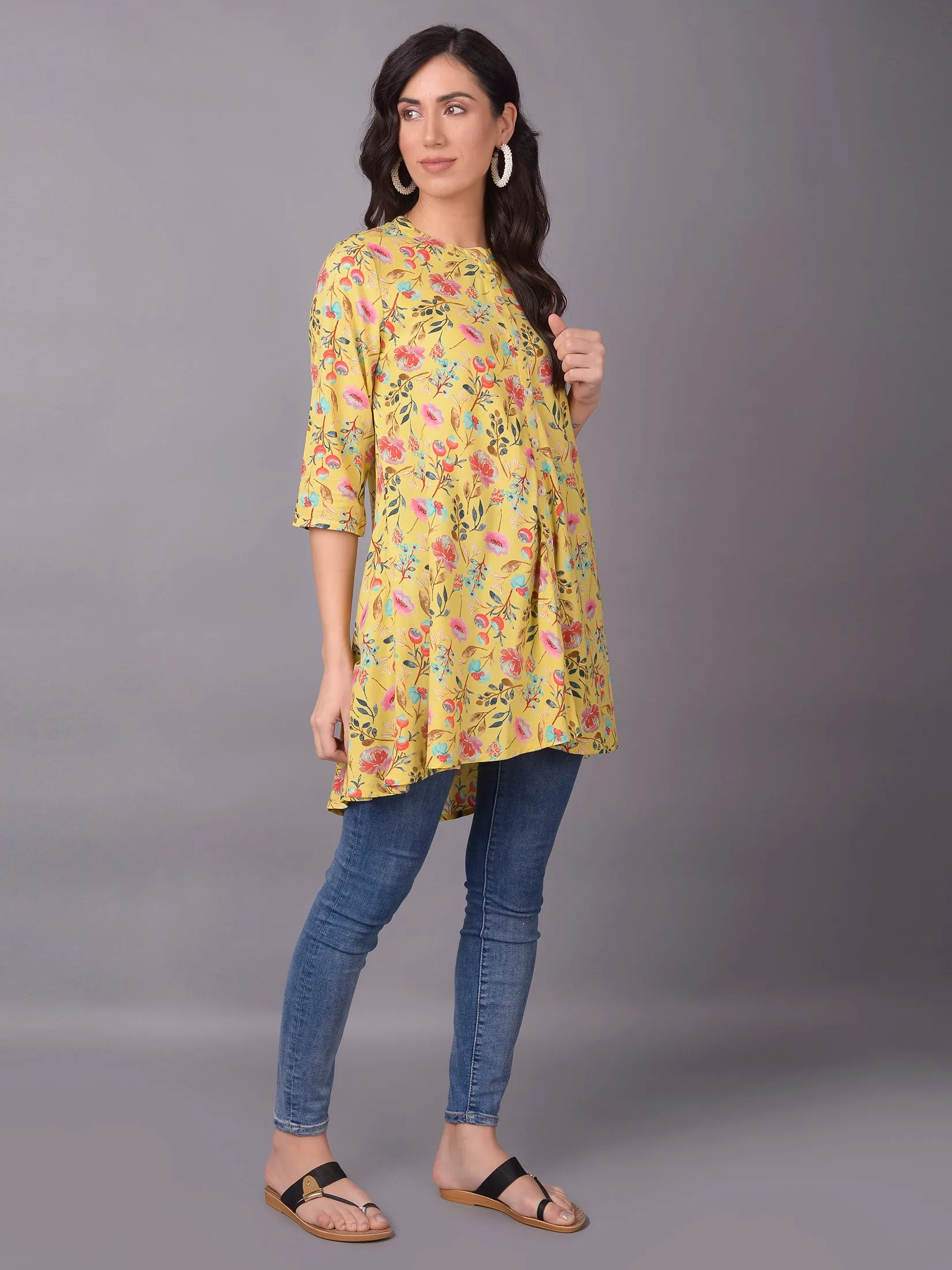 Women Yellow Mandarin Collar Tunic