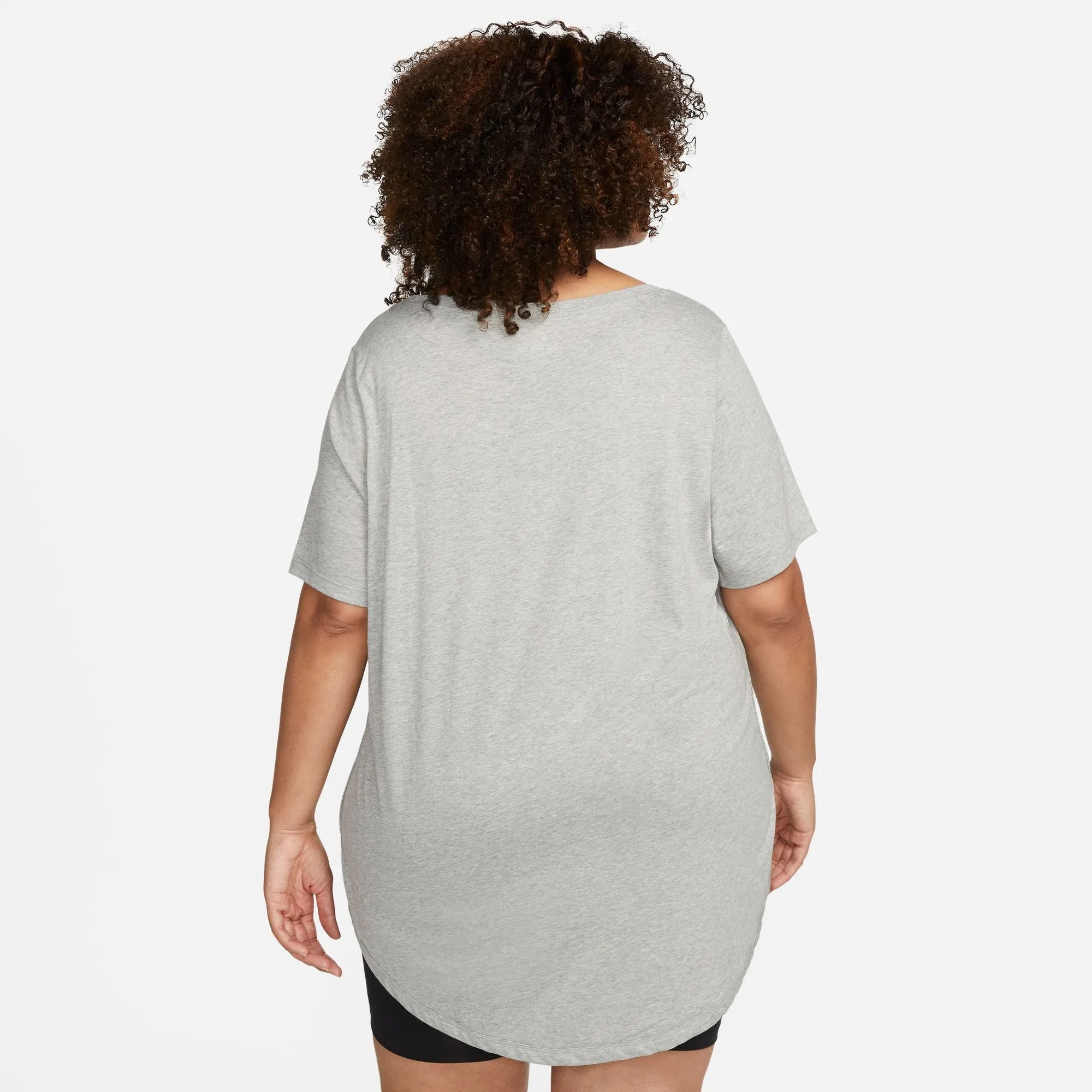 Women's Nike Plus Tunic Essential T-Shirt